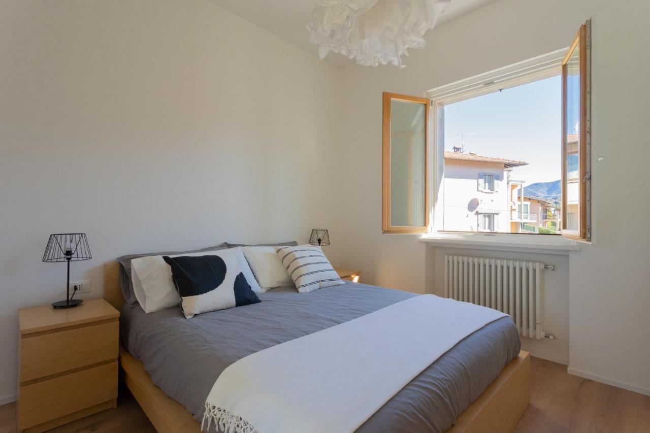Lovely Corner In The Heart Of The Lake By Rent All Como Exteriér fotografie