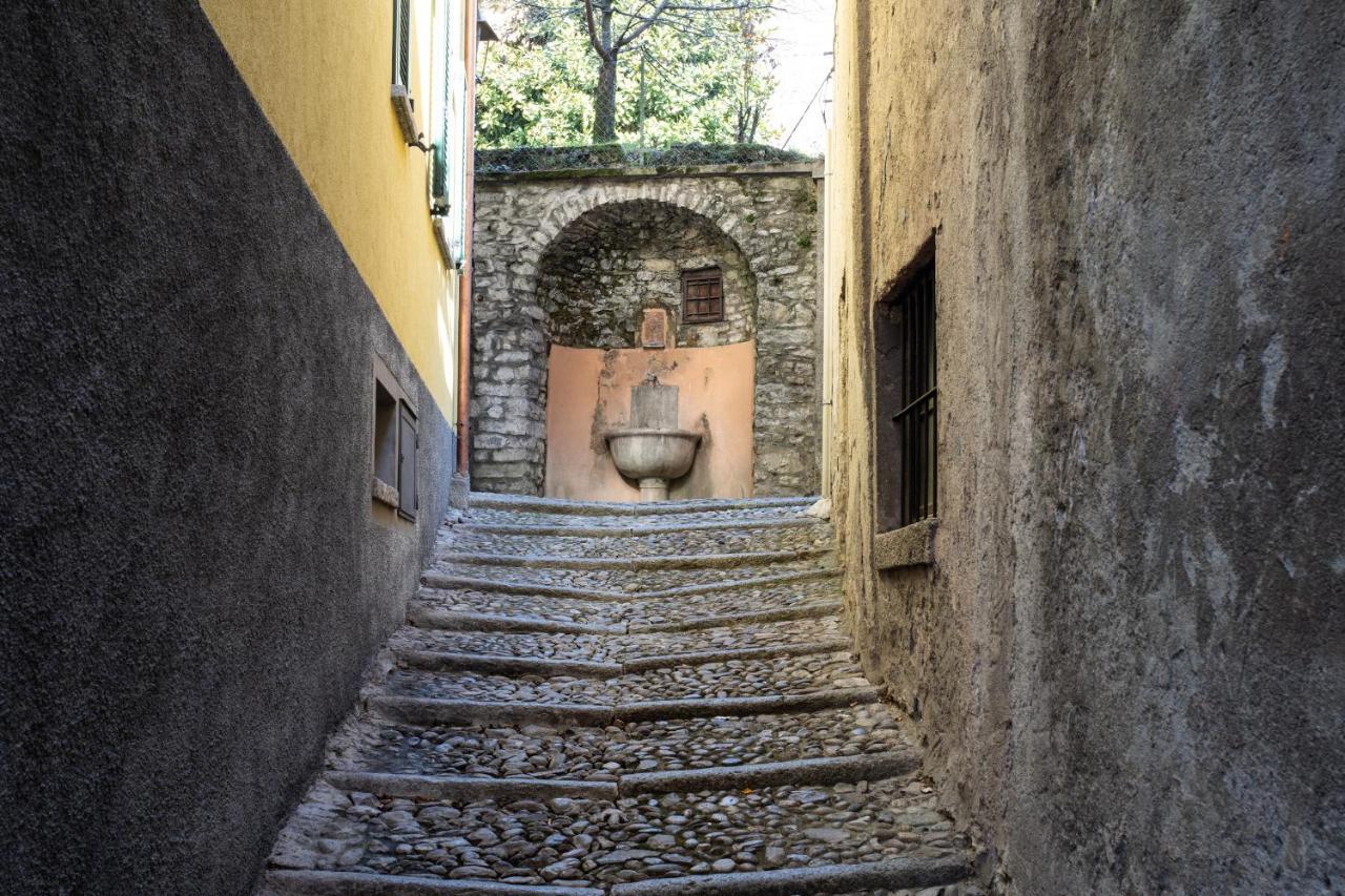 Lovely Corner In The Heart Of The Lake By Rent All Como Exteriér fotografie